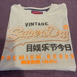 SuperDry tshirt new without tag